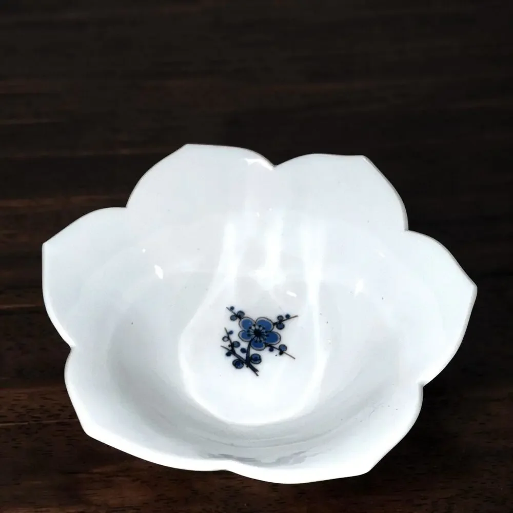 Set of 5 Blue White Porcelain Rice Bowls Floral Bamboo Geometric Scalloped Edge